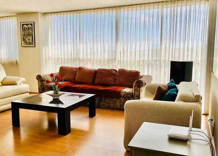 Gelati 1parking 2br 2ba *